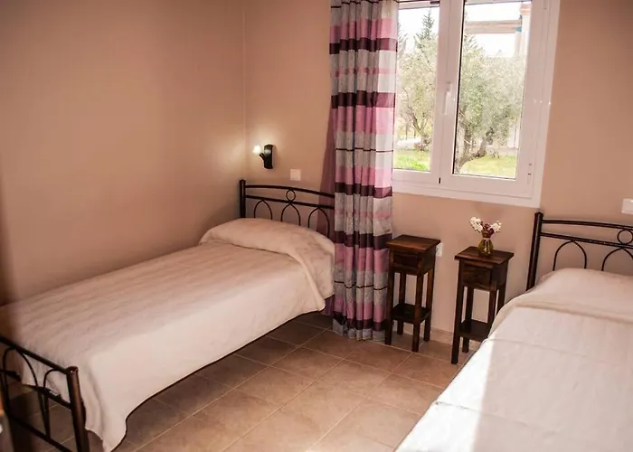 بيت للعطل Phyllida - M4 *